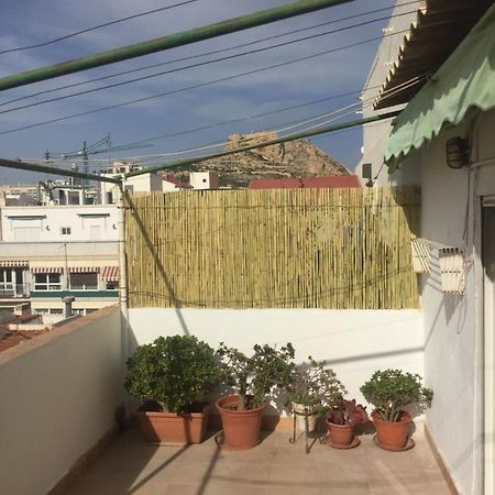 Atico Centrico Junto A La Playa Apartman Alicante Kültér fotó