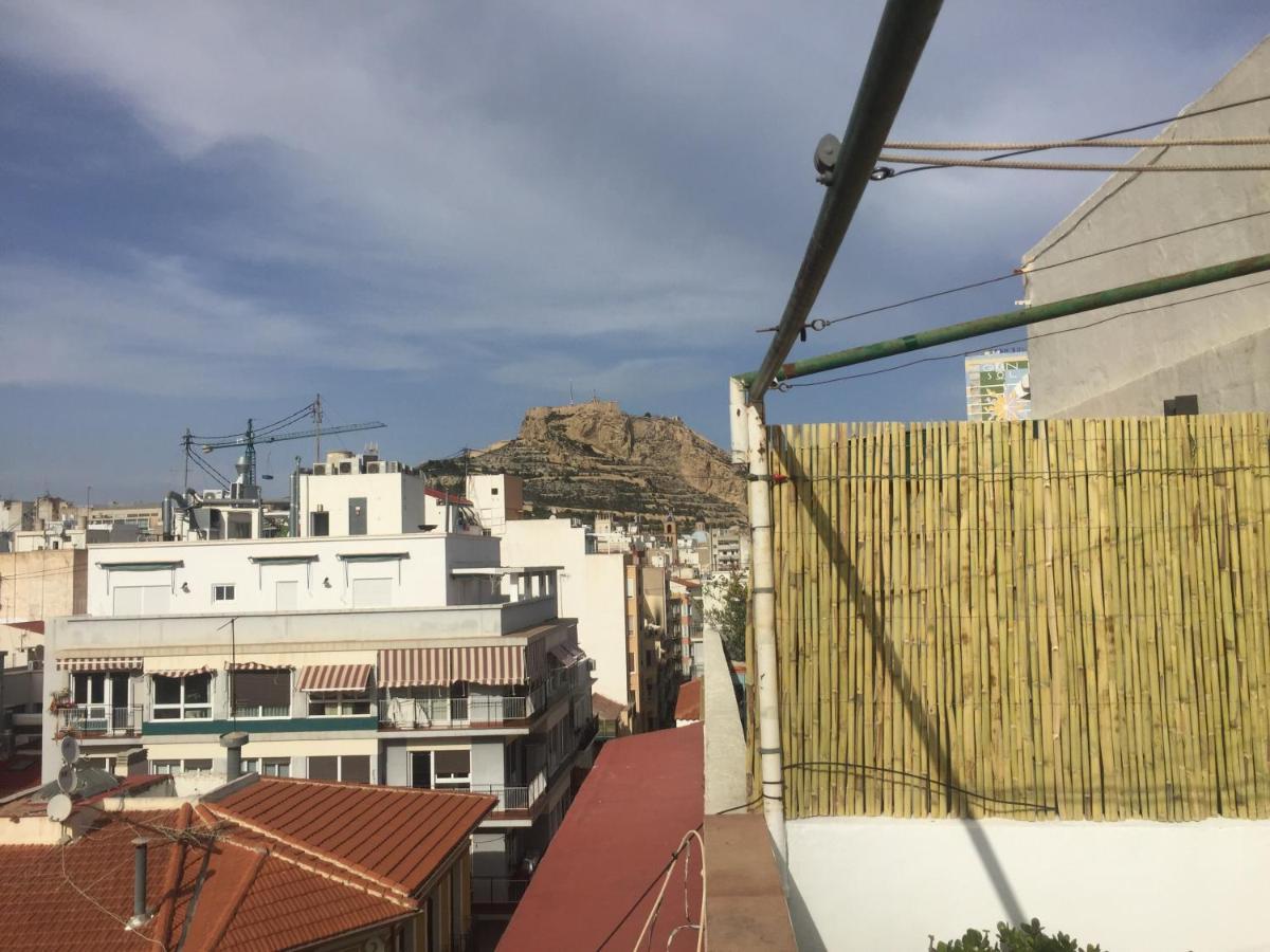 Atico Centrico Junto A La Playa Apartman Alicante Kültér fotó