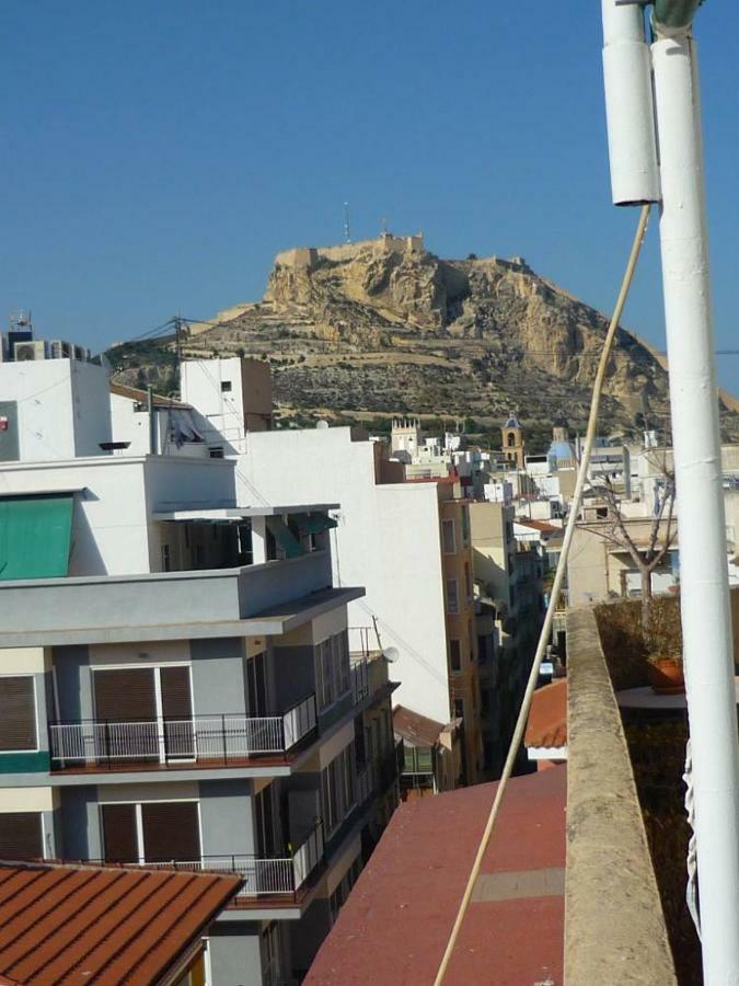 Atico Centrico Junto A La Playa Apartman Alicante Kültér fotó